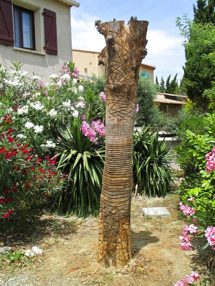 Holzskulptur