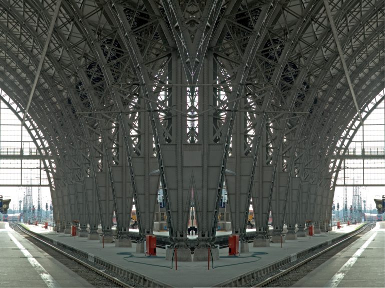 Bahnhof-19